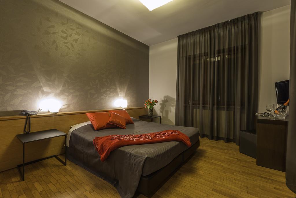 Capo Horn Hotel Boario Terme Exterior foto